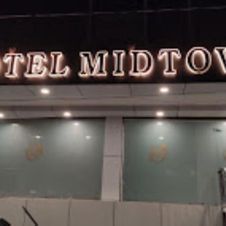 Hotel Midtown , Барели Экстерьер фото